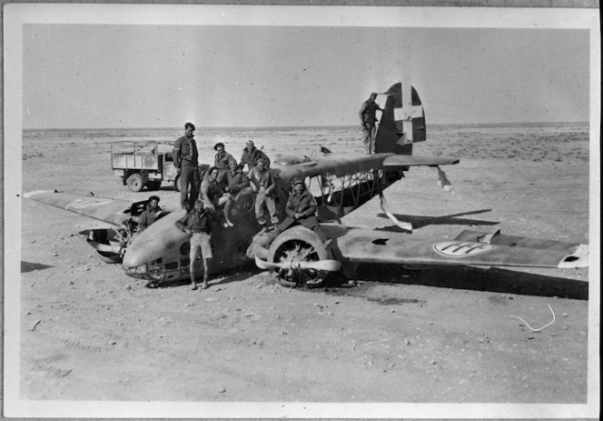 Italian aeroplane and World War 2 soldiers