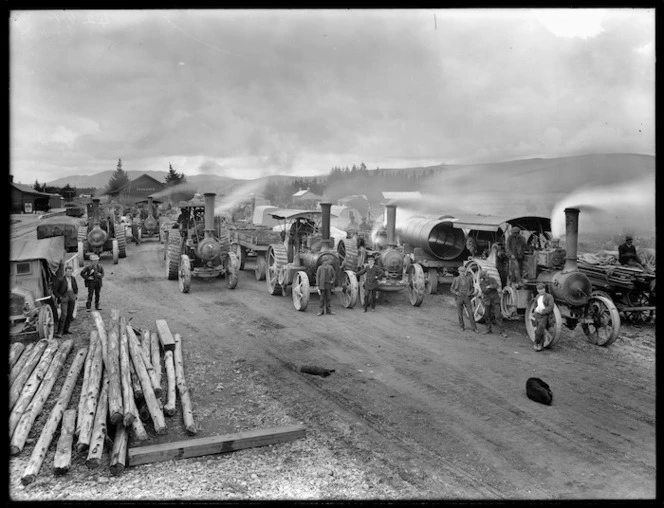 Traction engines at Coalgate railway station