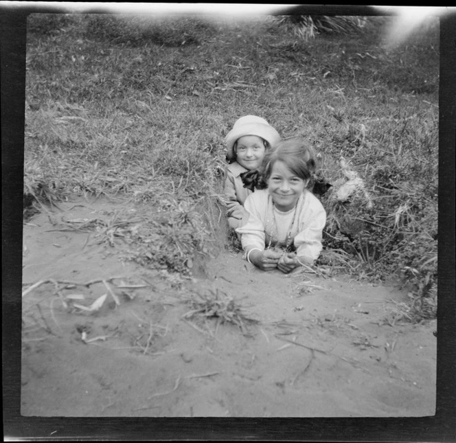 Two unidentified girls, Kakahi, Ruapehu District