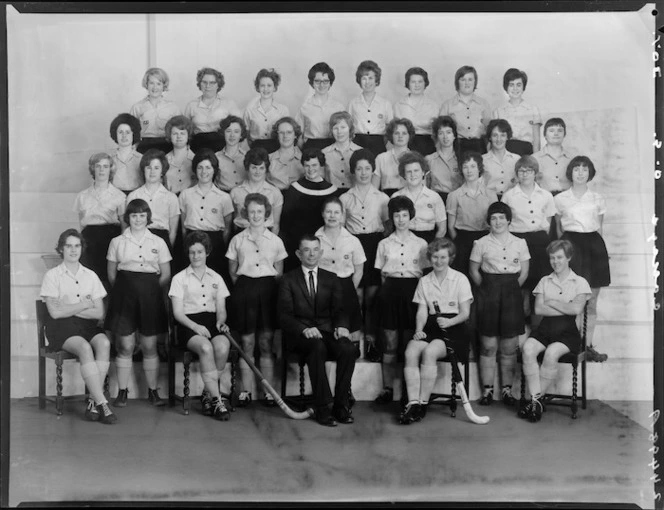 Wellington College Old Girls' hockey club team
