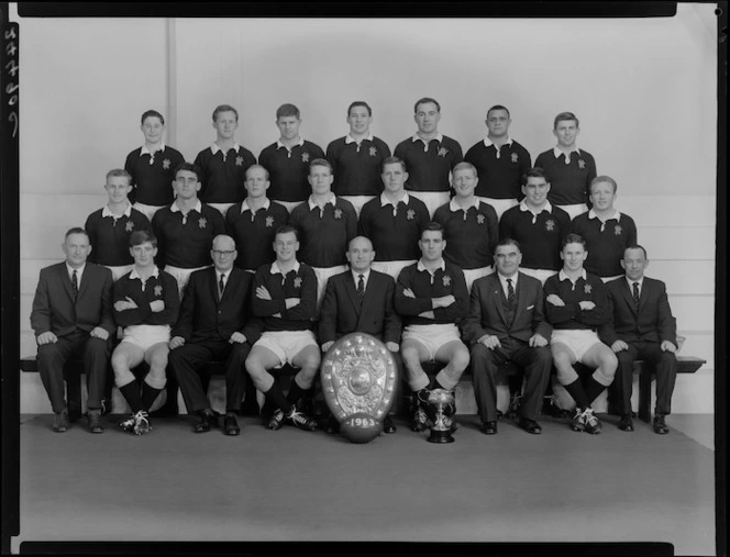 Wellington rugby representative team of 1963, with Ranfurly Shield