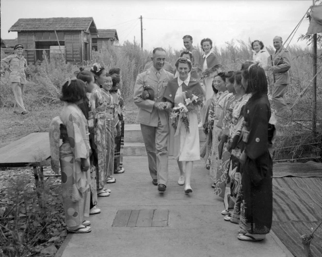 Wedding of Captain W L Dillon and Sister Eve Rolston, 6NZ General Hospital, Kiwa, Japan