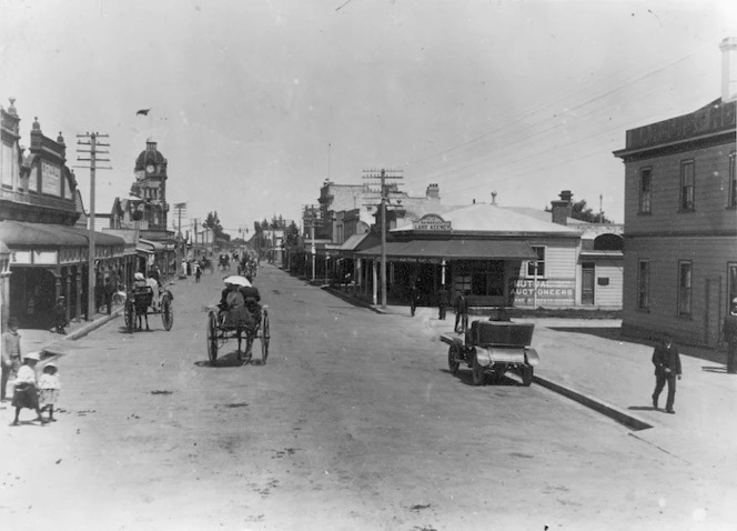 Main Street, Carterton