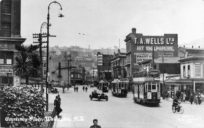 Smith, Sydney Charles 1888-1972 : Manners Street, Wellington