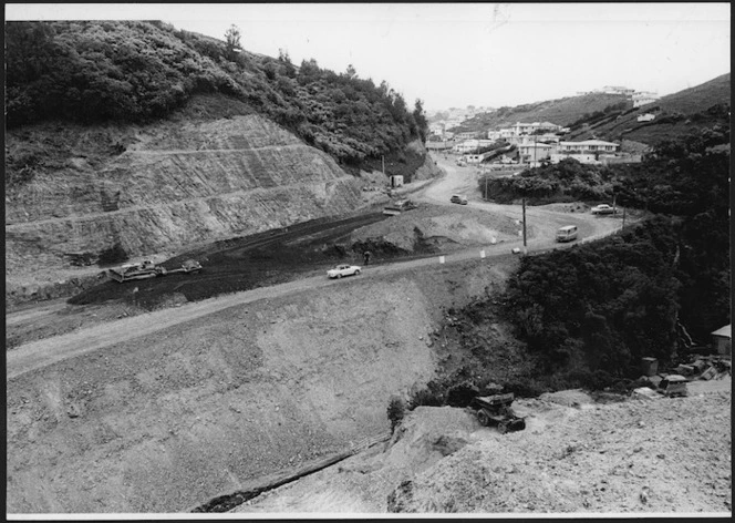 Construction of Newlands Road, Wellington