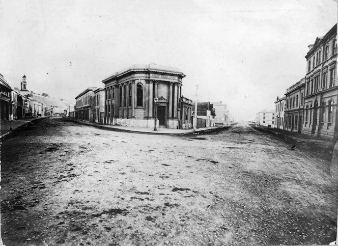 Corner of Lambton Quay and Customhouse Quay, Wellington, with the Bank of New Zealand