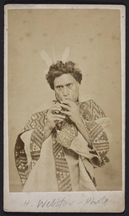 Webster, Hartley (Auckland) fl 1852-1900 :Portrait of unidentified Maori man