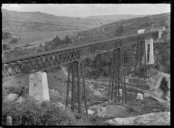 Waiteti Viaduct, Te Kuiti, in 1917.