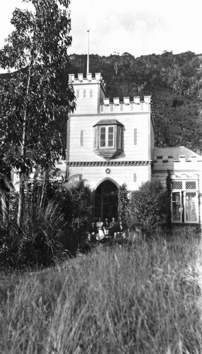 Blundell house, Mahina Bay, Eastbourne, Lower Hutt