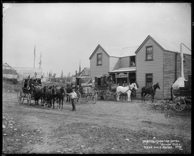 Morgan's Hotel at Inangahua Junction, and coaches alongside