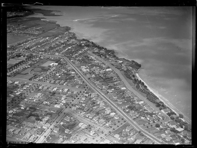 Point Chevalier, Auckland