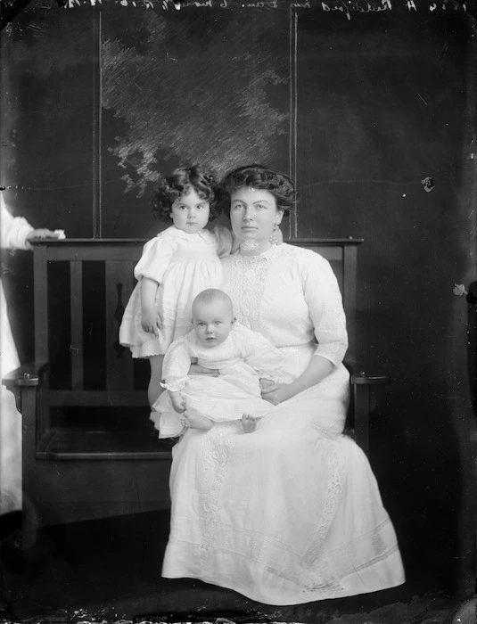 Mrs Meta Riddiford with her children John and Tony