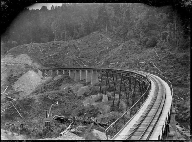 Hapuawhenua Viaduct