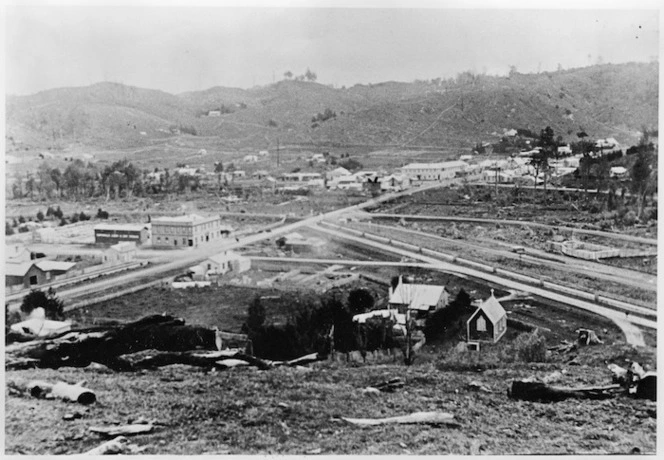 Overlooking the township of Hunterville