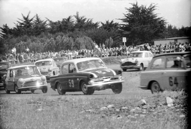 Saloon car race, Levin