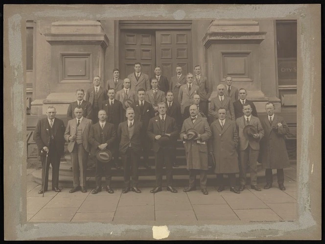 [Photographer unknown] :New Zealand Returned Soldiers' Association. Dominion Council