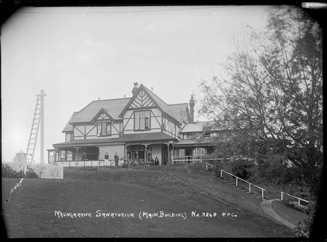 Te Waikato Sanatorium at Maungakawa, view of the main building
