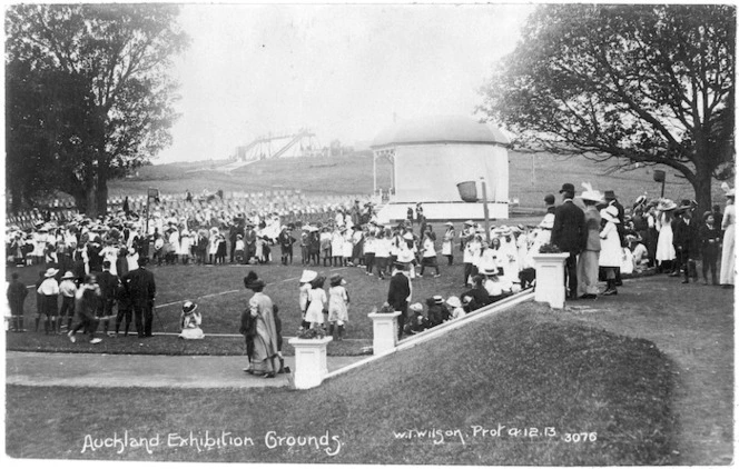 Scene in the Auckland Domain showing a game of basketball