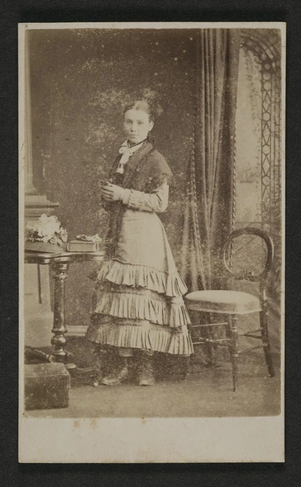 Sherlock, William (Christchurch & Reefton) fl 1875-1890 : Portrait of unidentified young woman