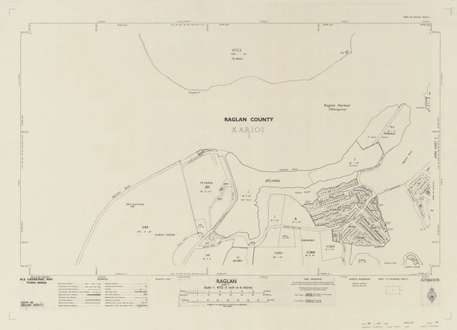 Raglan [electronic resource] / drawn by M J Hallinan