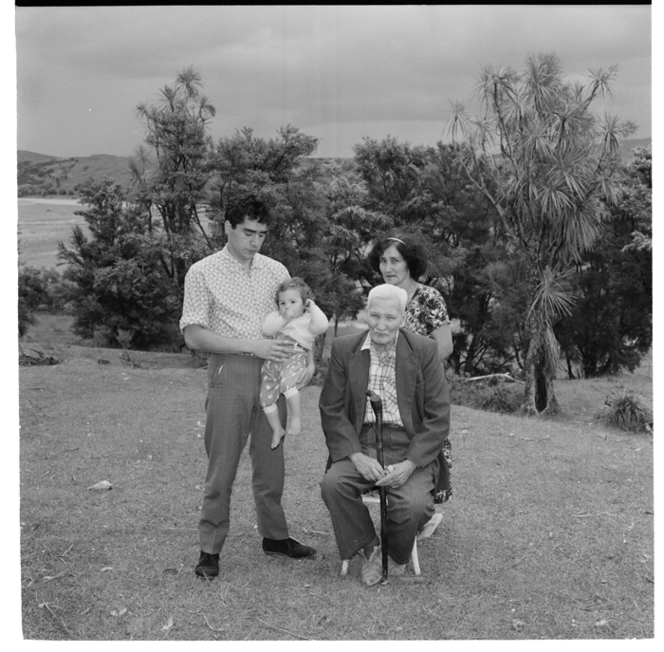 Family reunion, Ruatoria area Walsh - Te Whata family, old grandfather and descendants