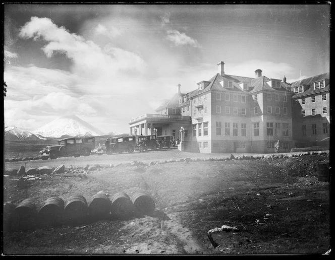 Chateau Tongariro with Mount Ngauruhoe in the background