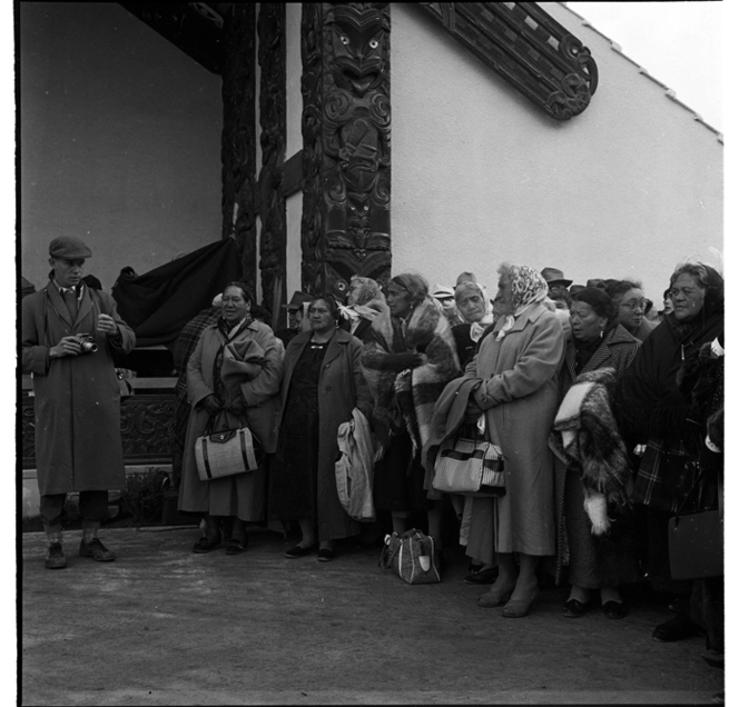 Opening of meeting house, Waiwhetu Marae, Lower Hutt