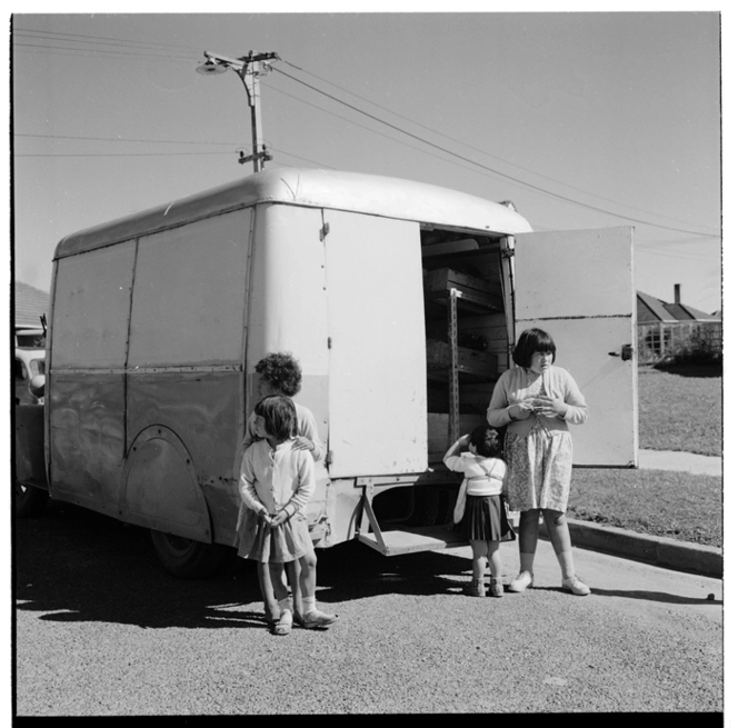 Bread delivery at Waiwhetu Marae, Lower Hutt