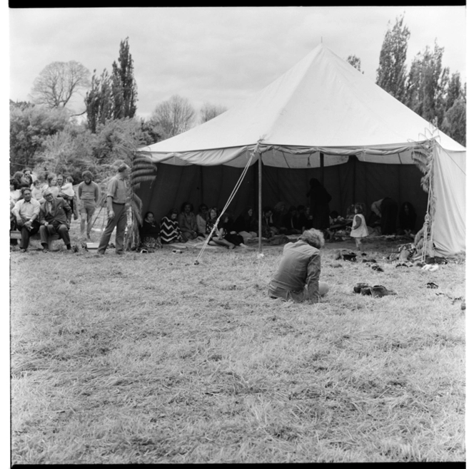 James K. Baxter's funeral, Jerusalem, Whanganui