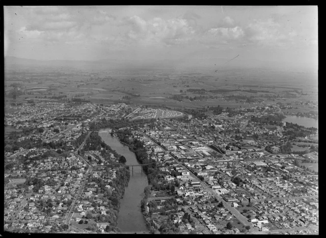 Hamilton city, including Victoria Street, Claudelands Rail Bridge and the Waikato River, Hamilton, Waikato