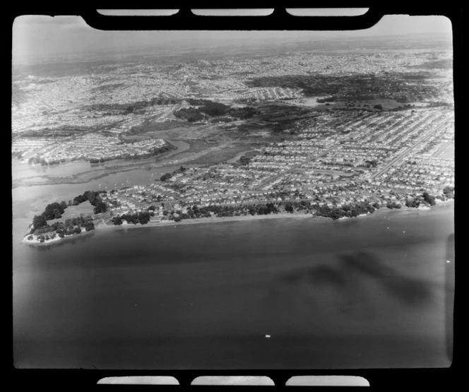 Meola Creek and Motions Creek, Point Chevalier, Auckland