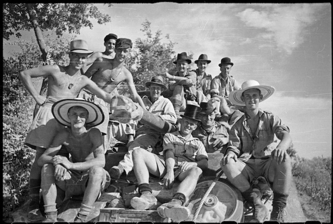 Members of the 2nd New Zealand Division during the advance to Florence, Italy - Photograph taken by George Frederick Kaye