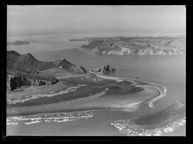 Manukau Heads including Whatipu, Cutter Rock, The Kingpin, Paratutai, and South Head, Auckland Region