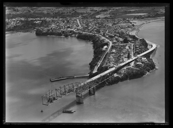Northcote approach, Auckland Harbour Bridge