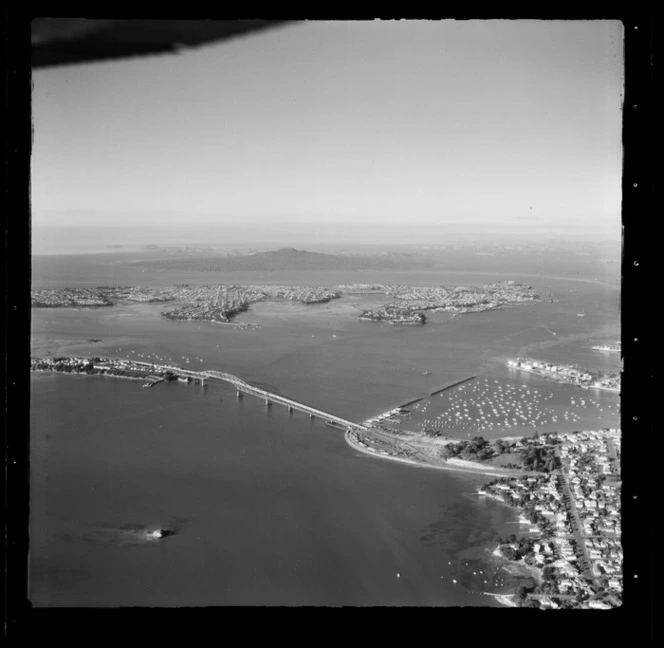 Auckland Harbour Bridge