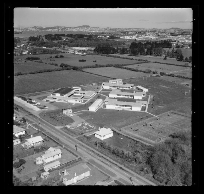 Takapuna School, North Shore City, Auckland Region