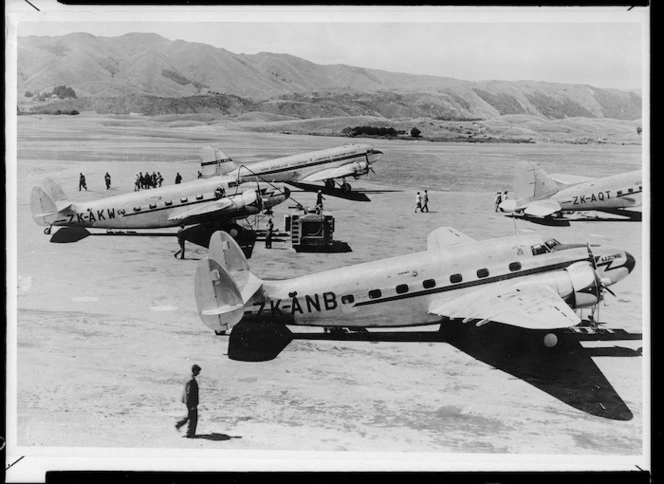 Aeroplanes at Paraparaumu Airport