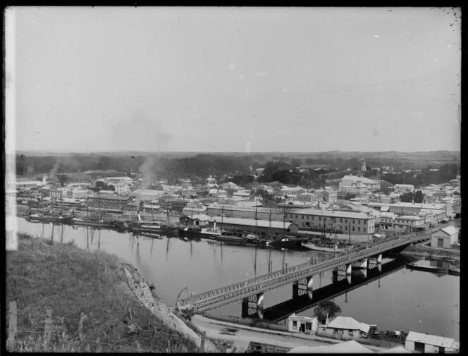 Panorama view from Durie Hill, looking across Whanganui River and bridge, showing town and Taupo Quay
