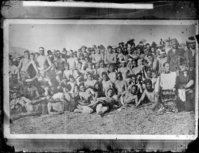 Unidentified group of Maori prisoners, from the Wanganui district