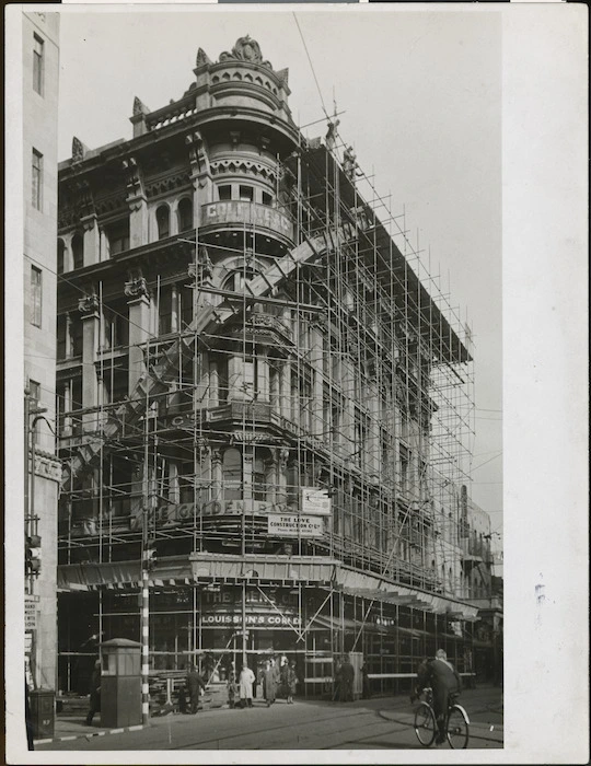 King's Chambers building in Wellington, after Wairarapa earthquake