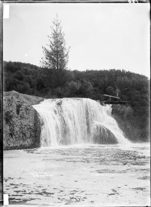 Okete Falls, Raglan, July 1910 - Photograph taken by Gilmour Brothers