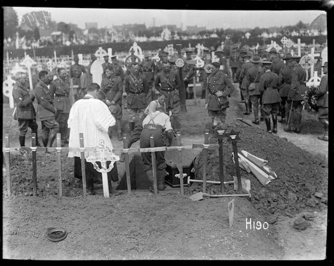 Burial of Brigadier General F E Johnston, World War I