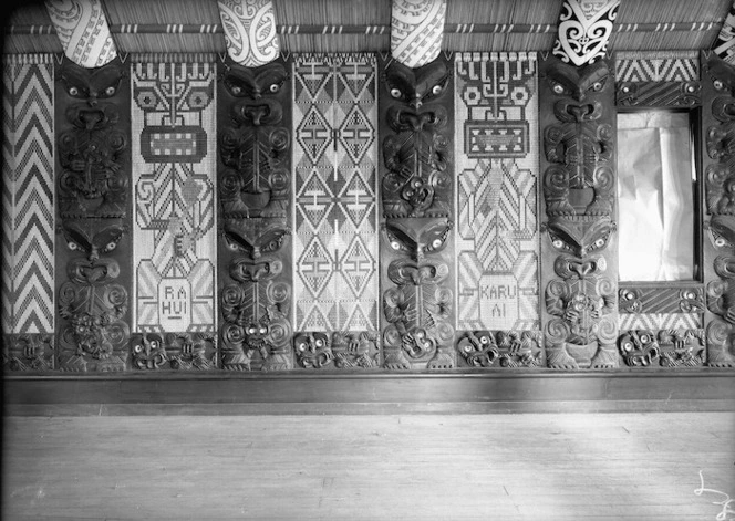 Tukutuku and carved wooden panels, inside Porourangi meeting house at Waiomatatini