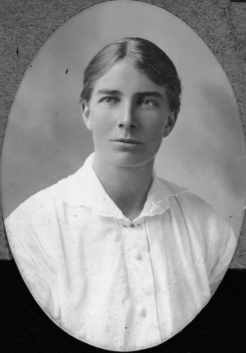 Stephanie Grace Young, 1890-1983