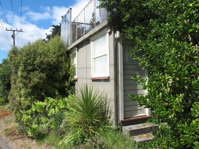 Effects of the Canterbury earthquakes of 2010 and 2011, particularly in Taylors Mistake and Avonside