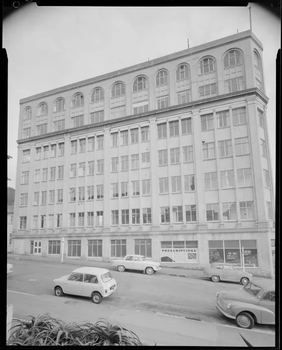 Kelvin Chambers, cnr of The Terrace and Bolton Street, Wellington