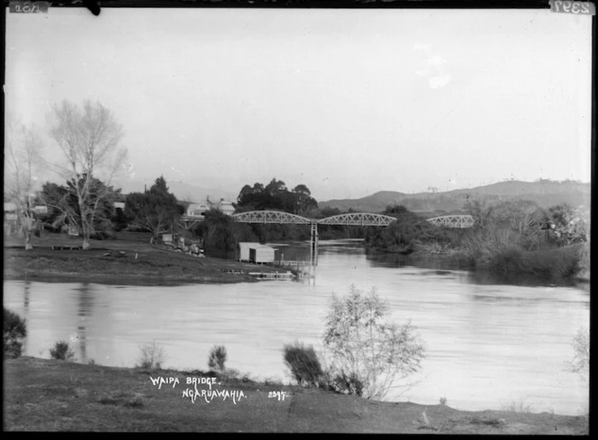 Waipa Bridge over the Waipa River at Ngaruawahia, 1910