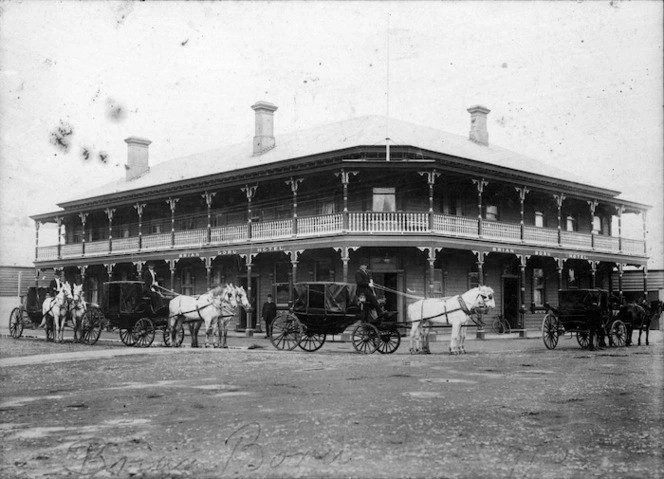 Brian Boru Hotel in Thames