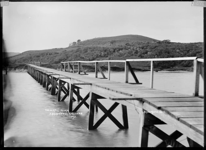Old Mill Bridge over the Aroaro Creek, Raglan Harbour, 1910 - Photograph taken by Gilmour Brothers