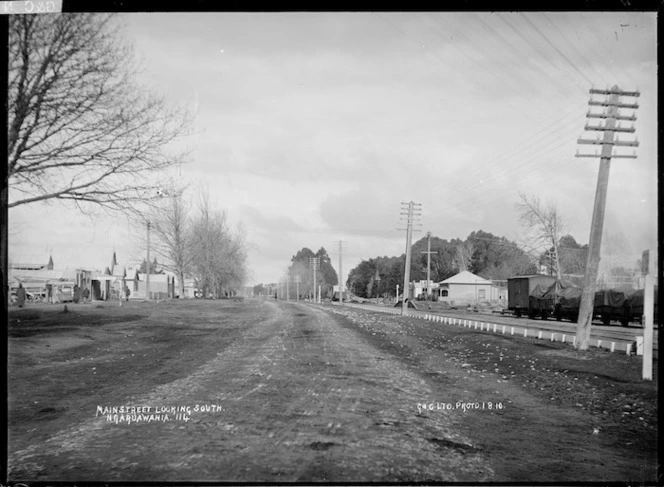 Great South Road, the main street through Ngaruawahia, looking south, 1910 - Photograph taken by G & C Ltd